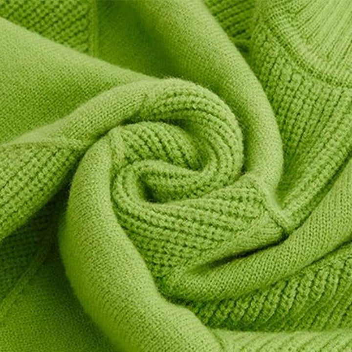 Warmer Pullover mit Stehkragen