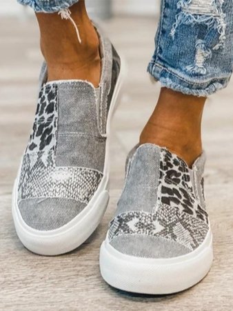Amelia ™ – Trendige Schuhe, die Schmerzen lindern